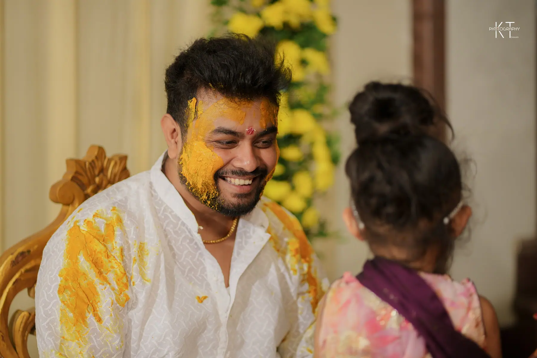 Sunil & Vaishnavi haldi photograph by KT Photography
