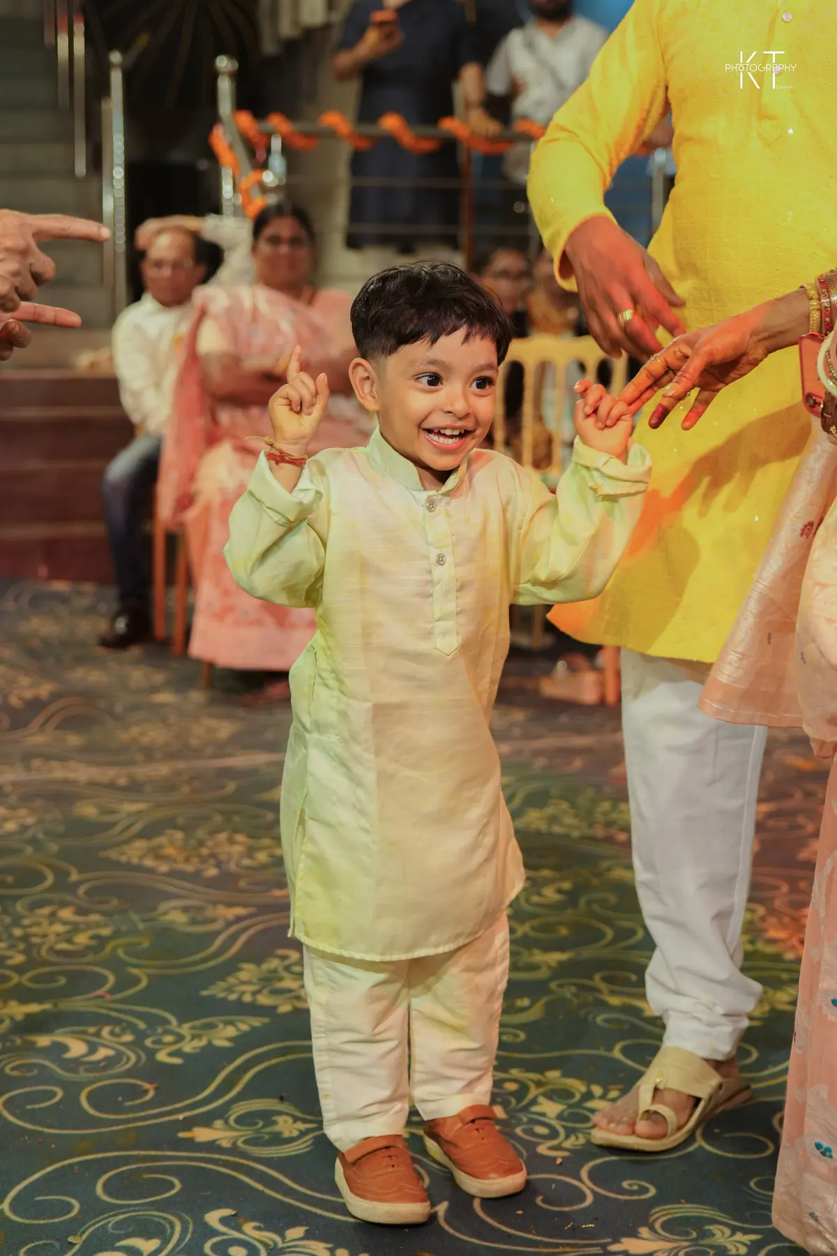 Sunil & Vaishnavi haldi photograph by KT Photography