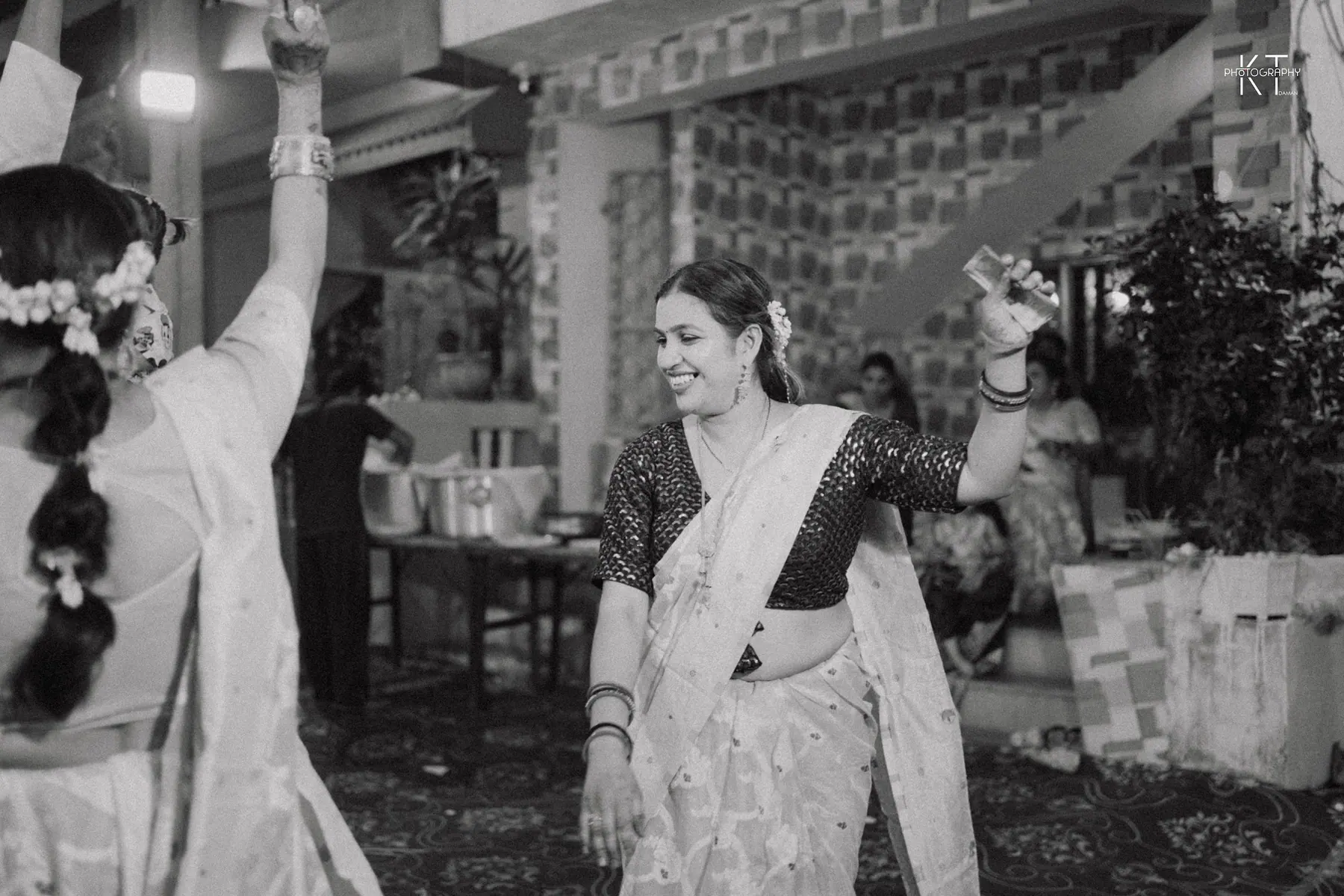 Sunil & Vaishnavi haldi photograph by KT Photography