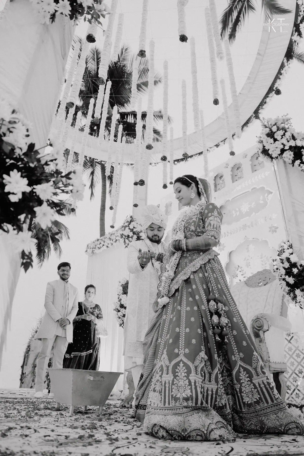 Sunil & Vaishnavi wedding photograph by KT Photography
