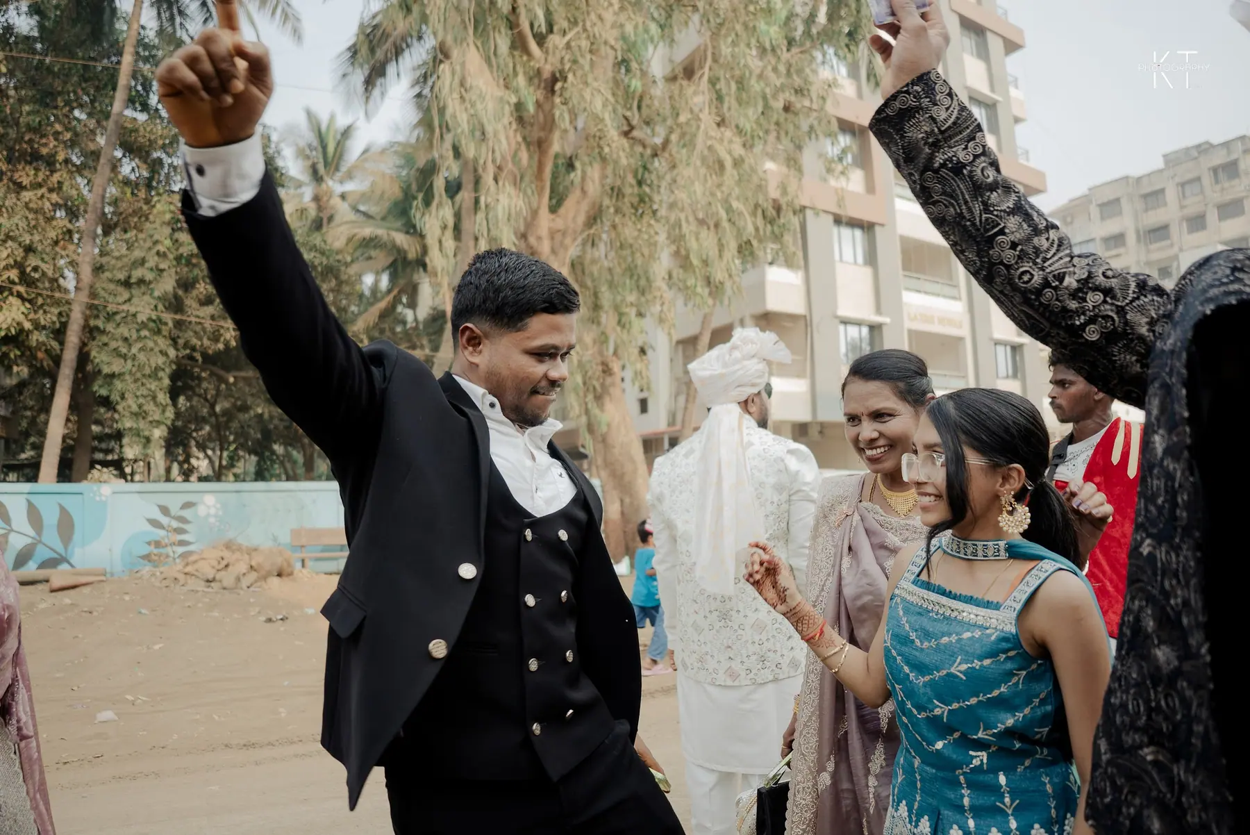 Sunil & Vaishnavi wedding photograph by KT Photography